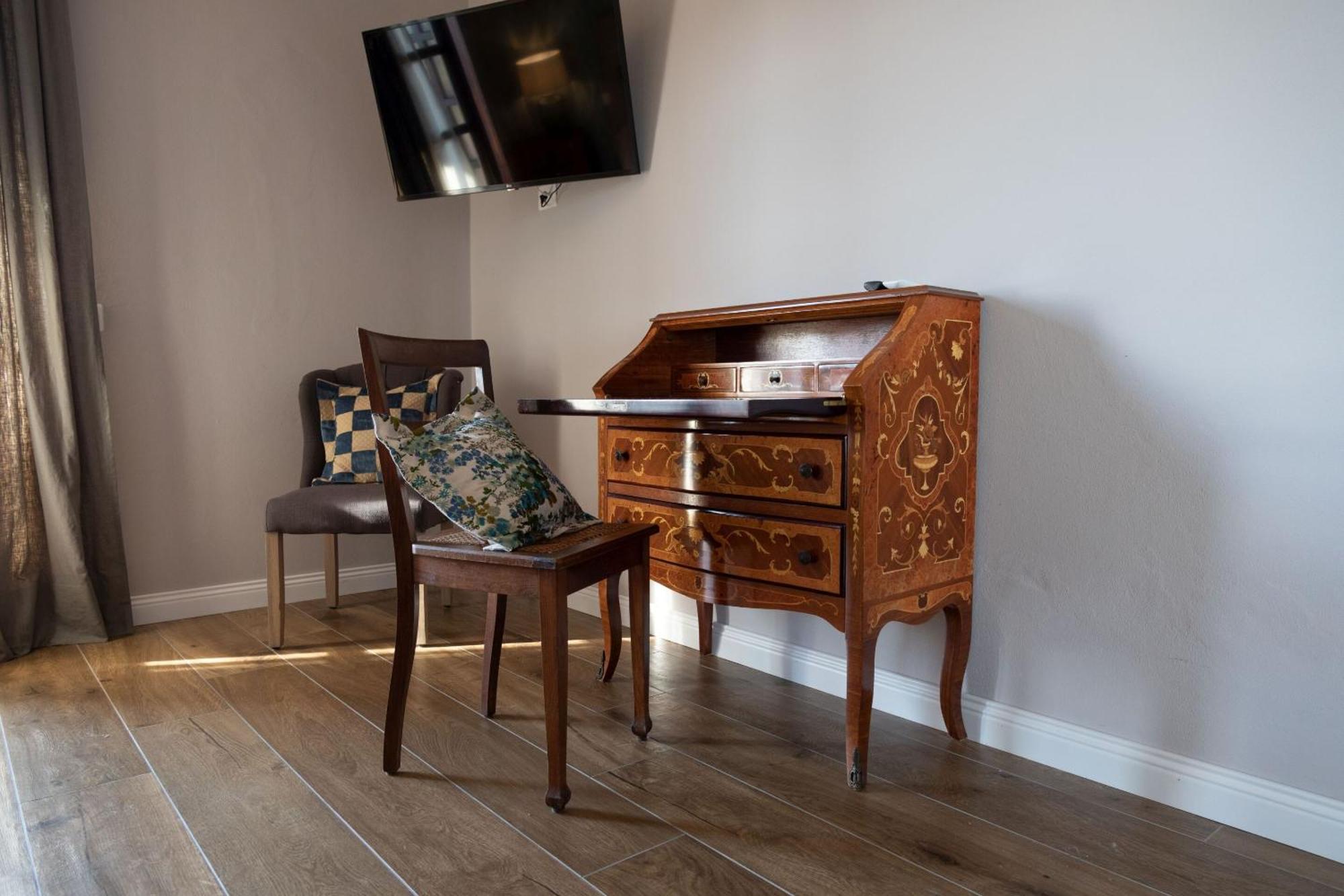 La Pastorella Boutique Hotel Maierà Oda fotoğraf