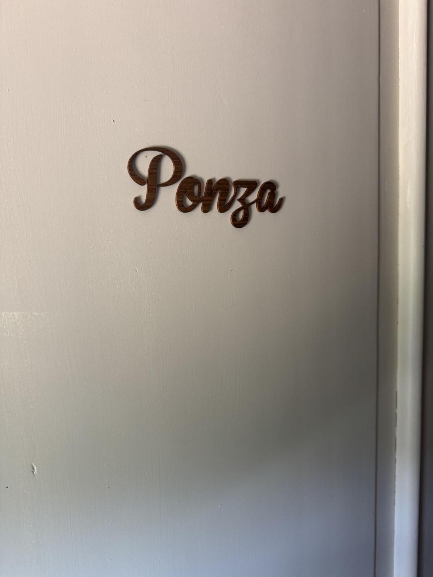 La Pastorella Boutique Hotel Maierà Oda fotoğraf